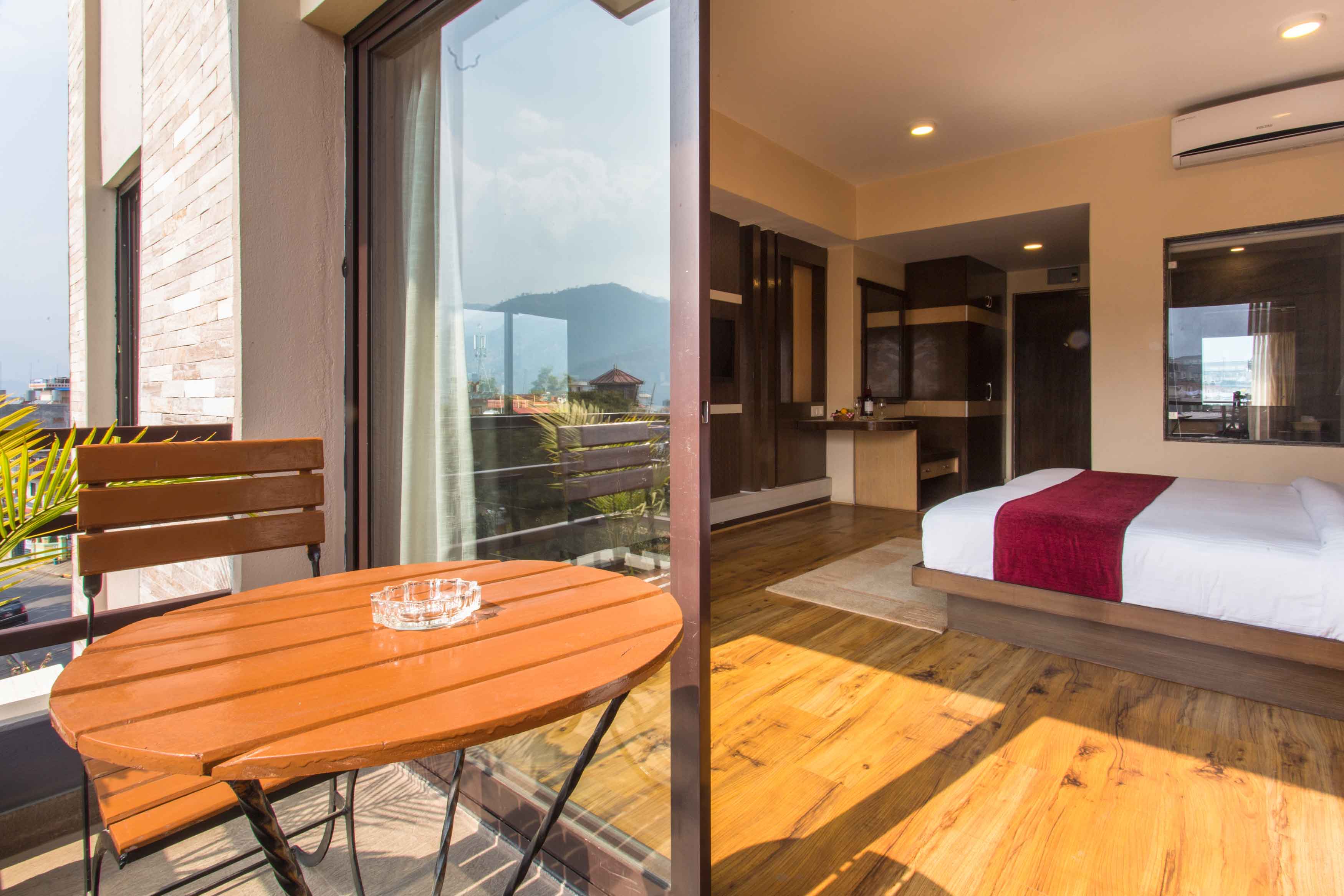 Hotel Queens Park - Image