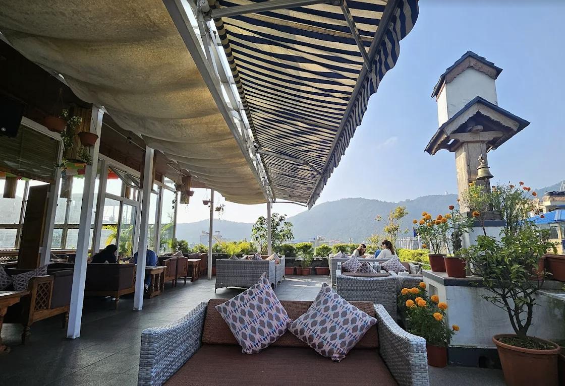 Himalayan Glory Inn - Terrace